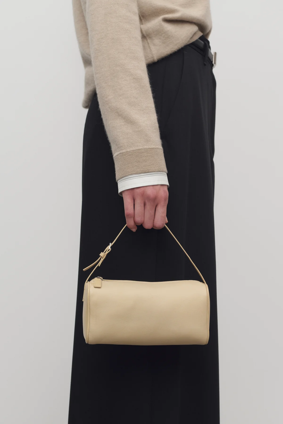 VT - SIXTY Top Handle Bag