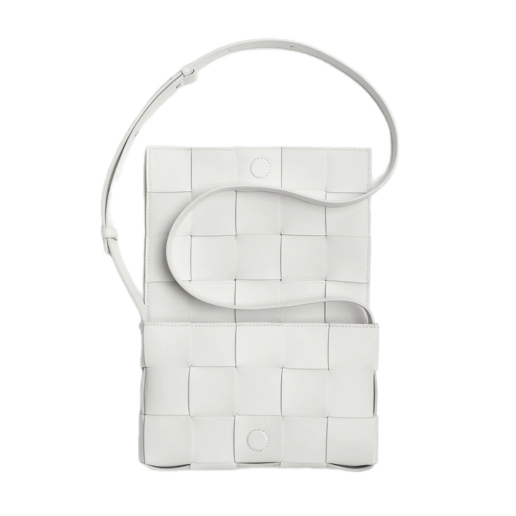 VT - SIXTY White Woven Light Luxury Fashion Woven Crossbody Bag