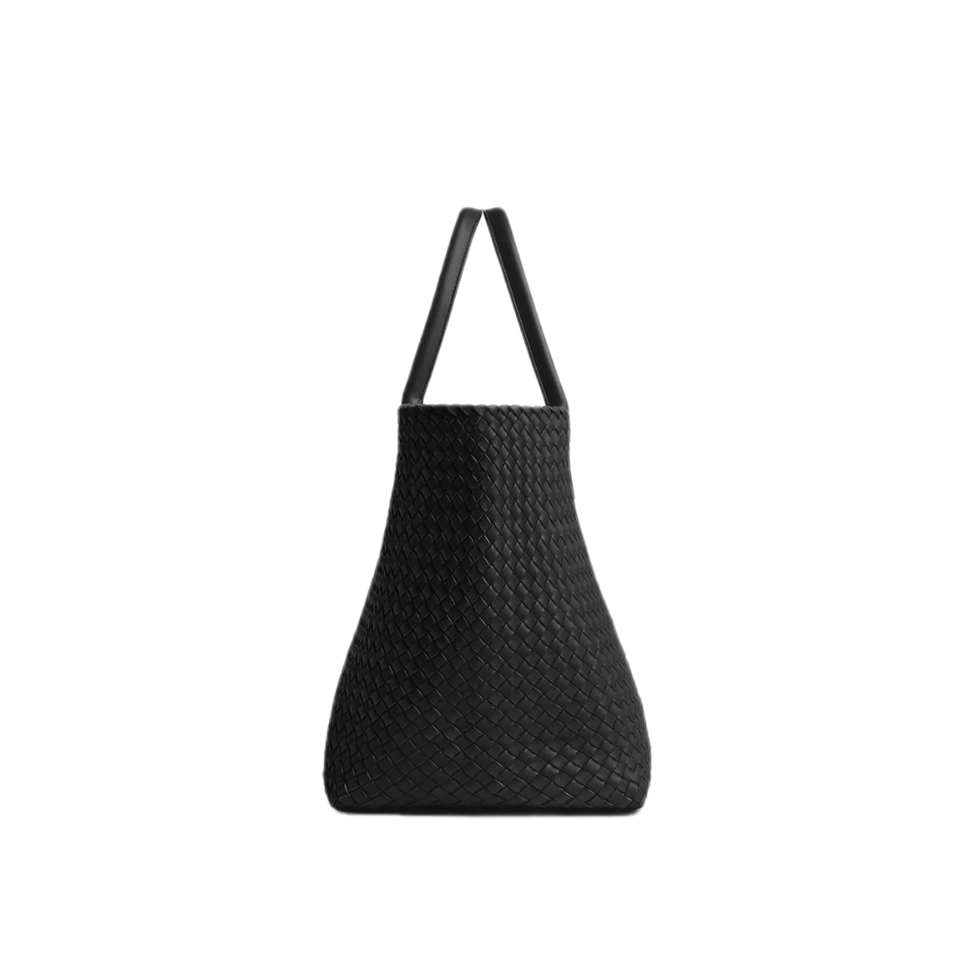 VT - SIXTY Black Woven Light Luxury Fashion Woven Handheld Bag