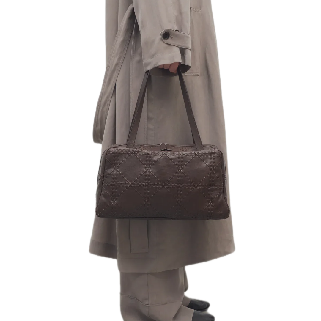VT - SIXTY Textured Stitching Design Handheld Bag