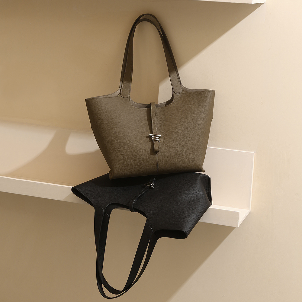 Top-grain Genuine Leather Medium-Soft Large Tote Bag with Magnetic Snap