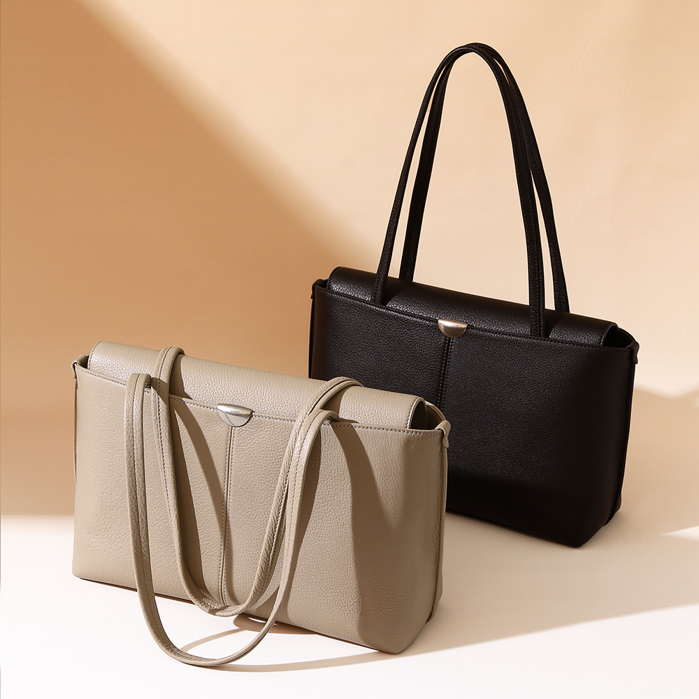 Top-grain Cowhide Sewing Thread Medium Horizontal Square Tote Bag