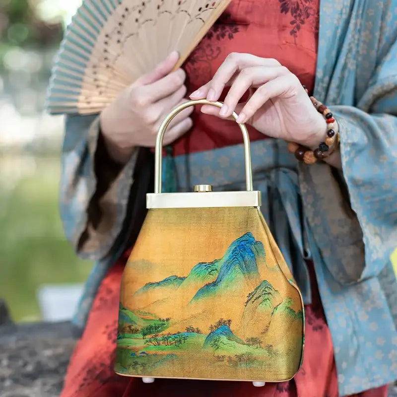 Chinese Painting Mulberry Silk Lux Kiss Lock Clutch Handbag