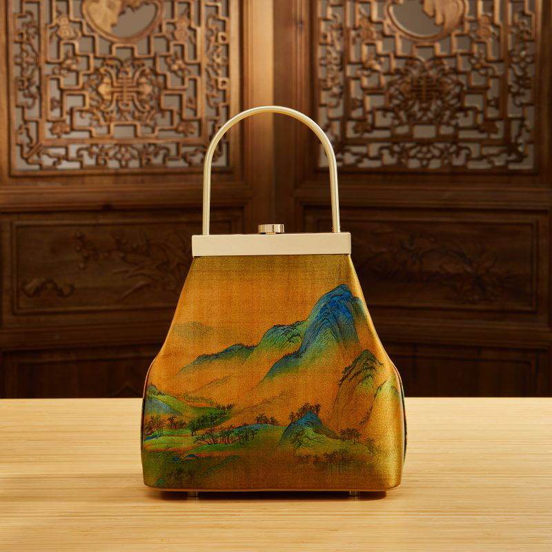 Chinese Painting Mulberry Silk Lux Kiss Lock Clutch Handbag