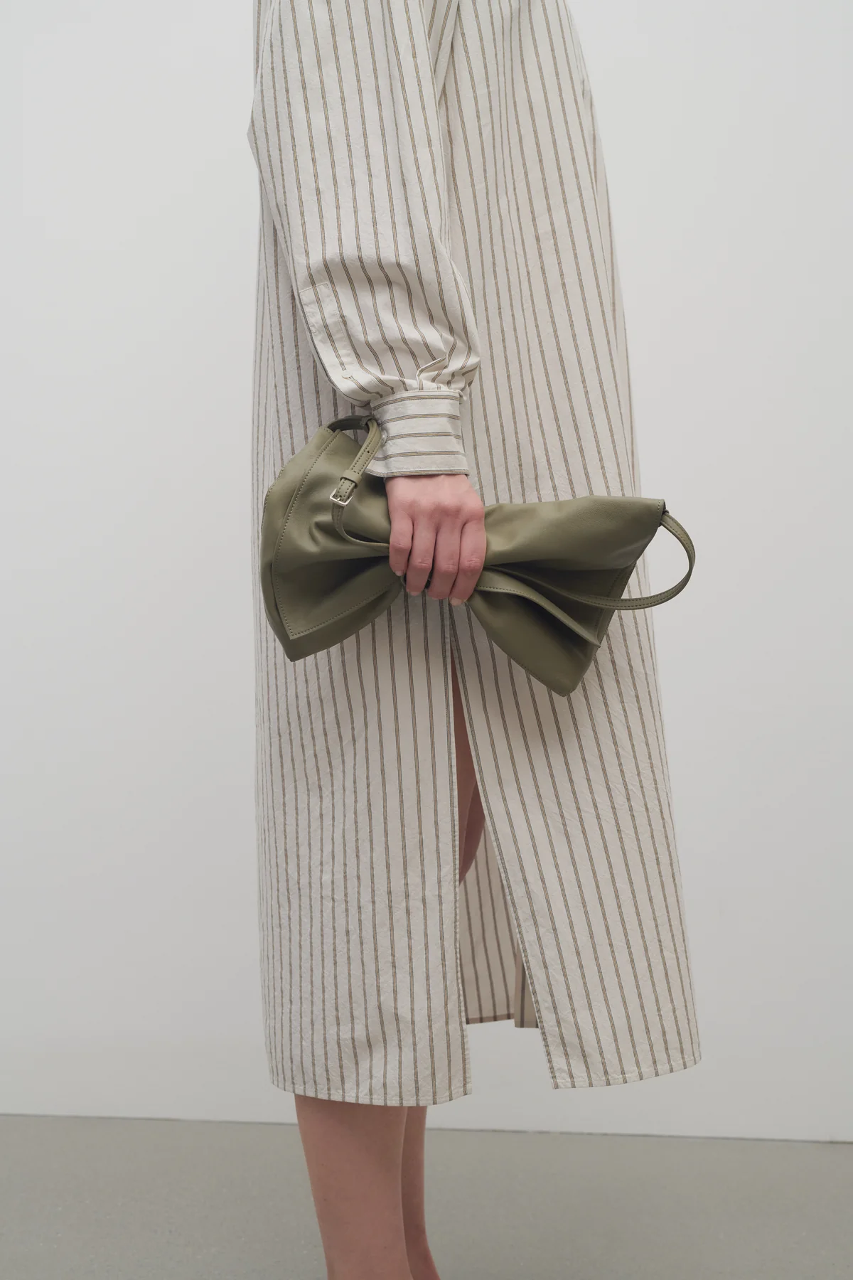 VT - SIXTY Minimalist Fashion Shoulder Bag