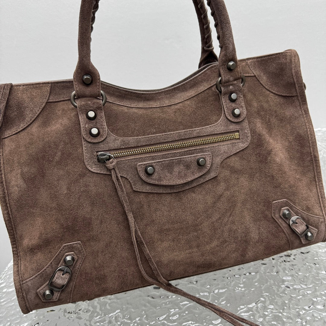 VT - SIXTY Brown Light Luxury Fashion Handheld Bag (can be crossbody)