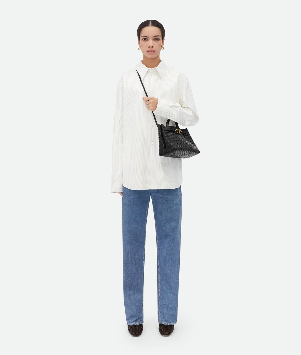VT - SIXTY Leather Top Handle Bag