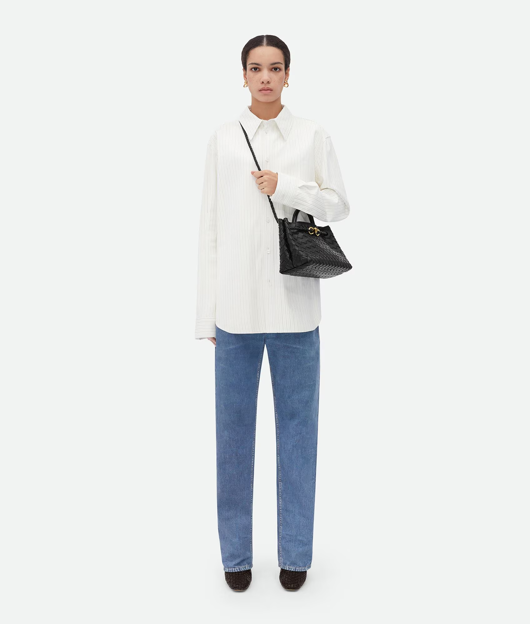VT - SIXTY Leather Top Handle Bag