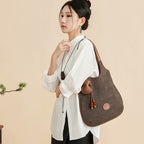 Xiangyunsha Tussah Silk Tote – Versatile Shoulder Bag with Timeless Appeal