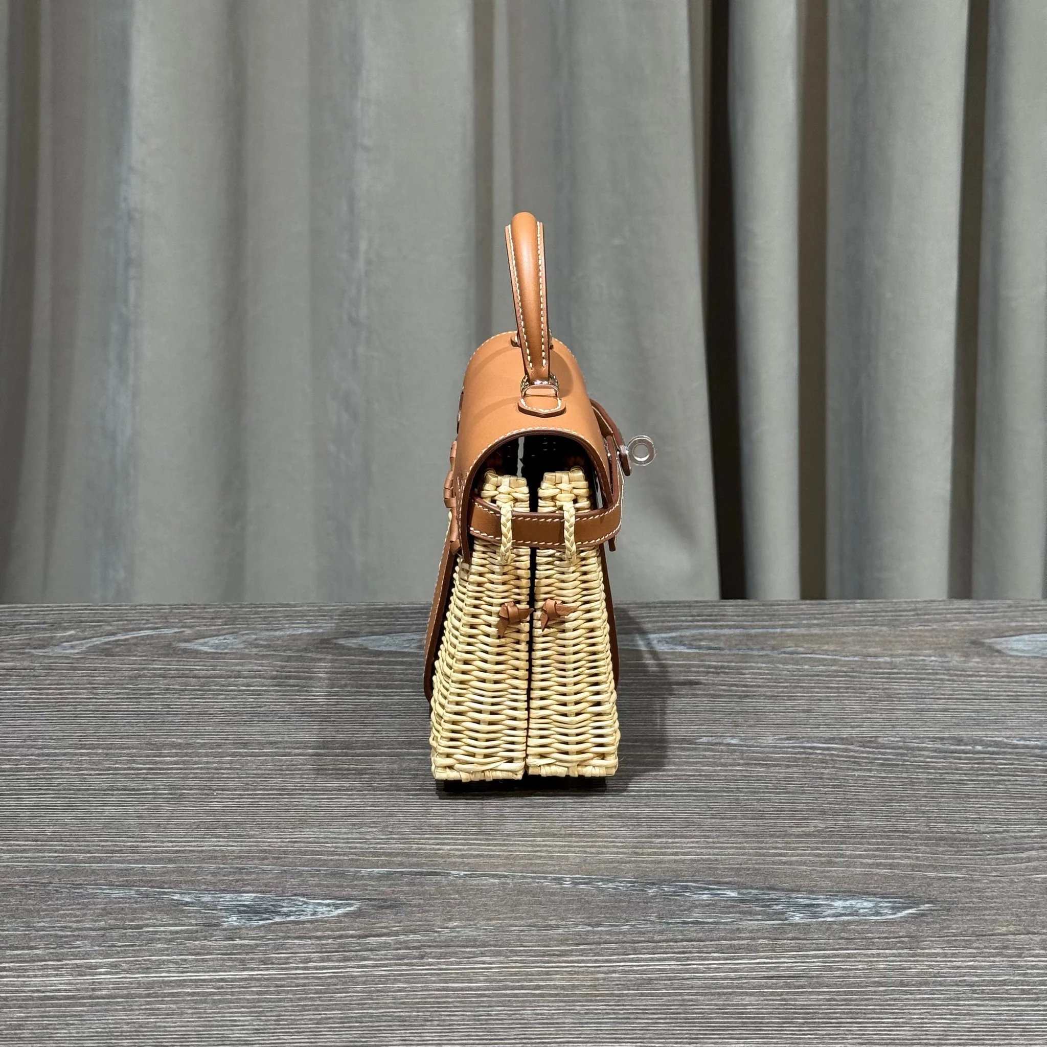 VT - SIXTY Bag with Golden Swift Leather and Hand - Woven Wicker Combination