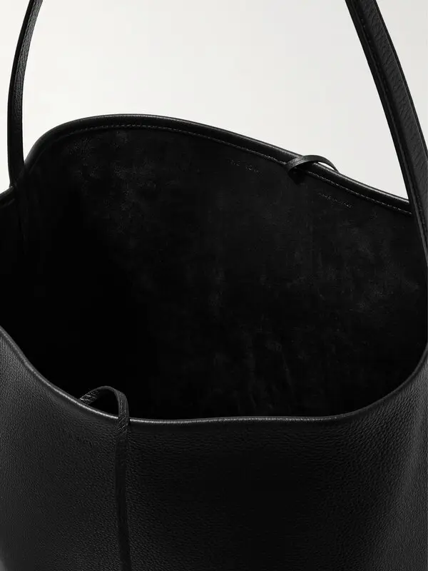 VT - SIXTY Light Luxury Fashion Handheld Bag