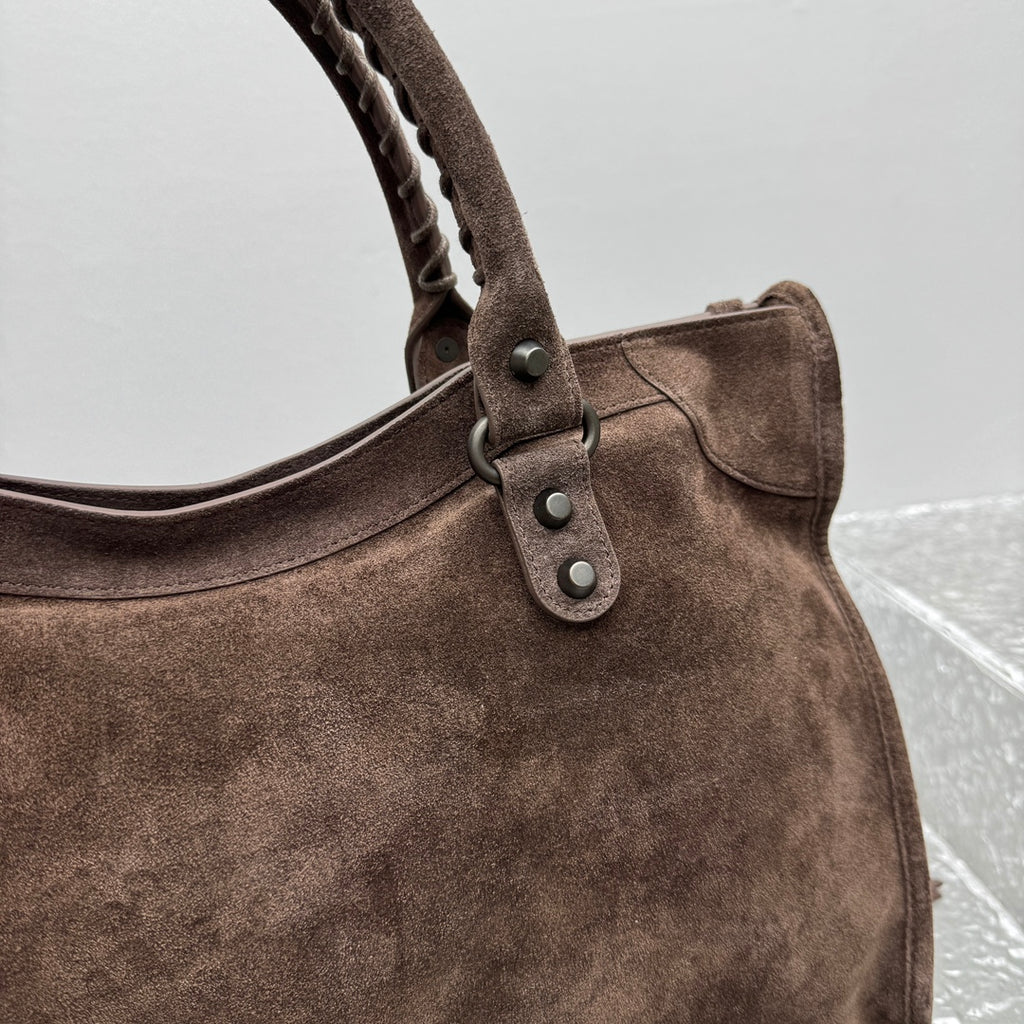 VT - SIXTY Brown Light Luxury Fashion Handheld Bag (can be crossbody)