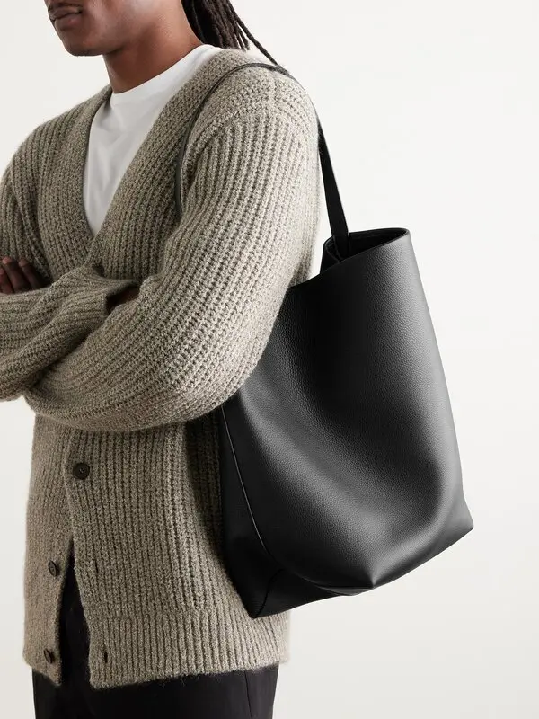 VT - SIXTY Light Luxury Fashion Handheld Bag